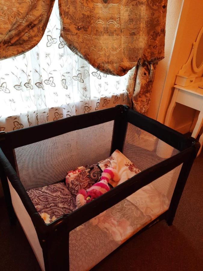 אינברנס Cozy Central Apartment מראה חיצוני תמונה